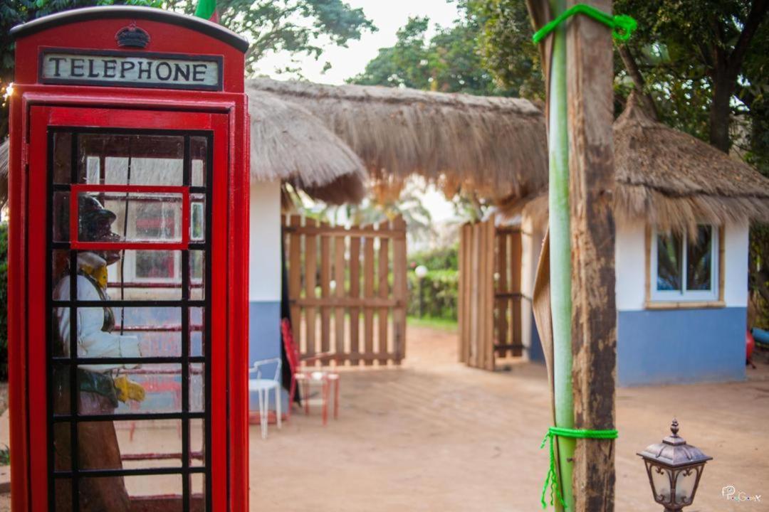 Village Noah Yaoundé Kültér fotó
