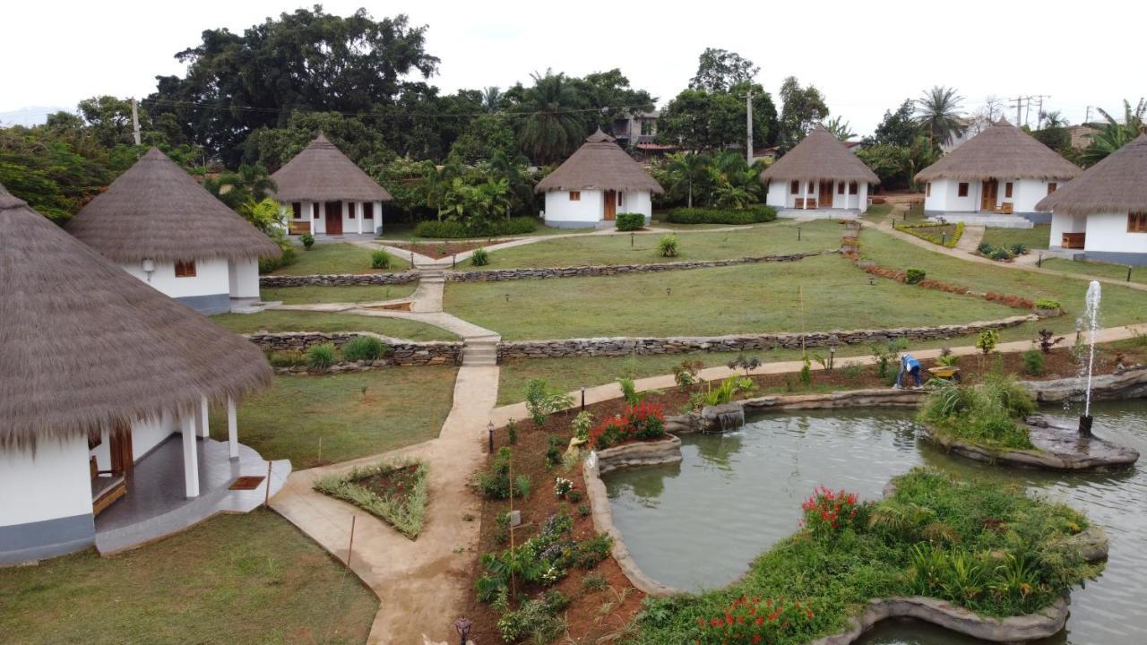 Village Noah Yaoundé Kültér fotó